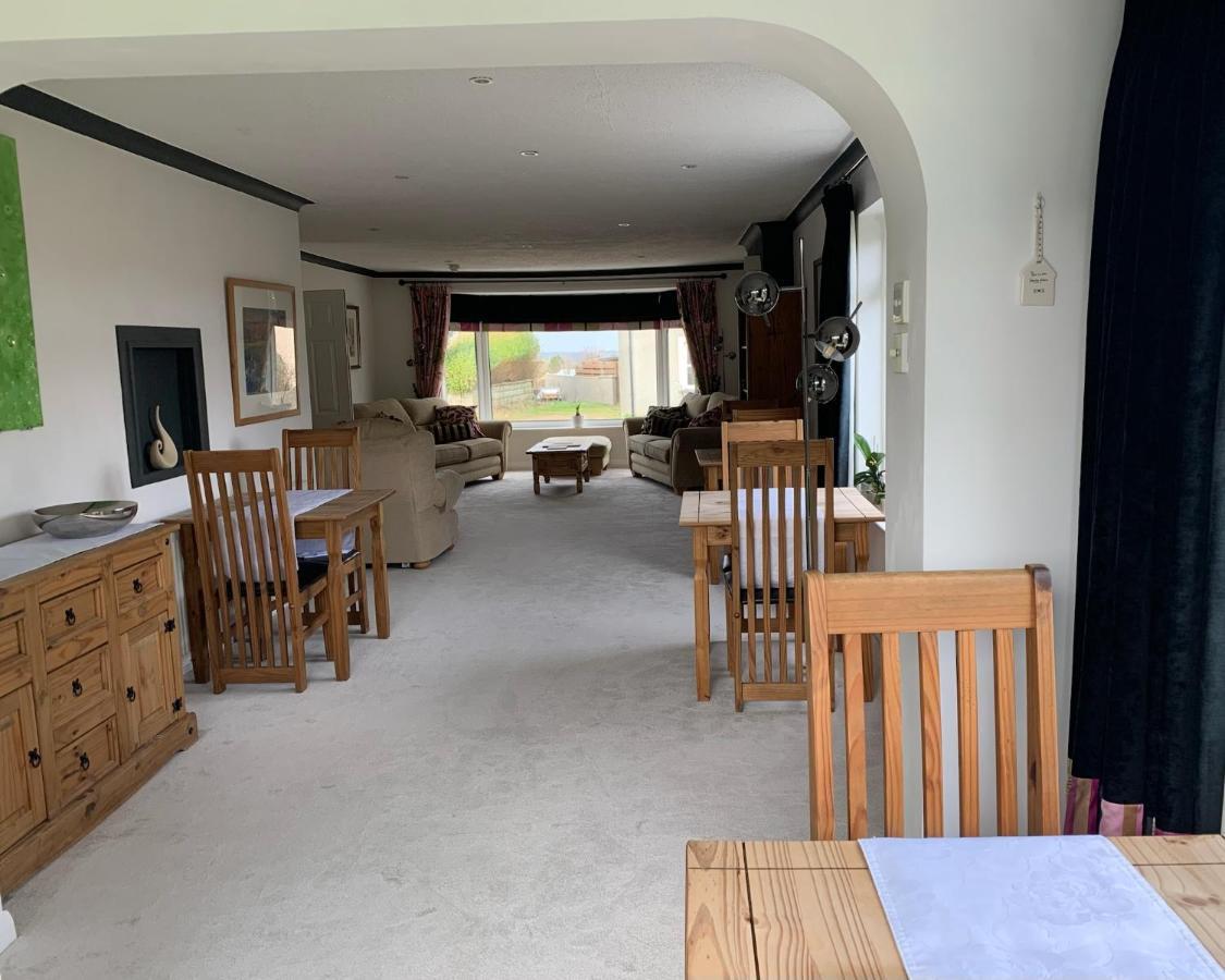 Ramsey House - Luxury Licensed B&B - Parking And Guest Lounge St. Davids  Exterior foto