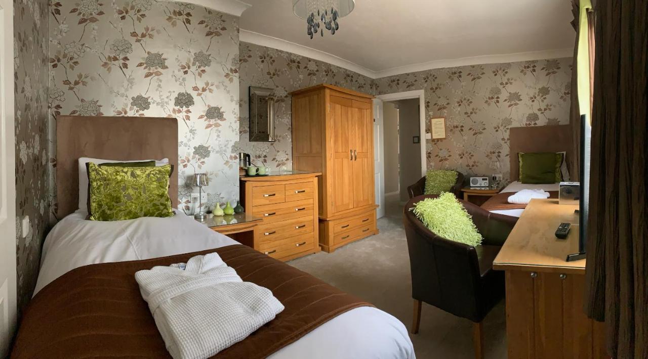 Ramsey House - Luxury Licensed B&B - Parking And Guest Lounge St. Davids  Exterior foto